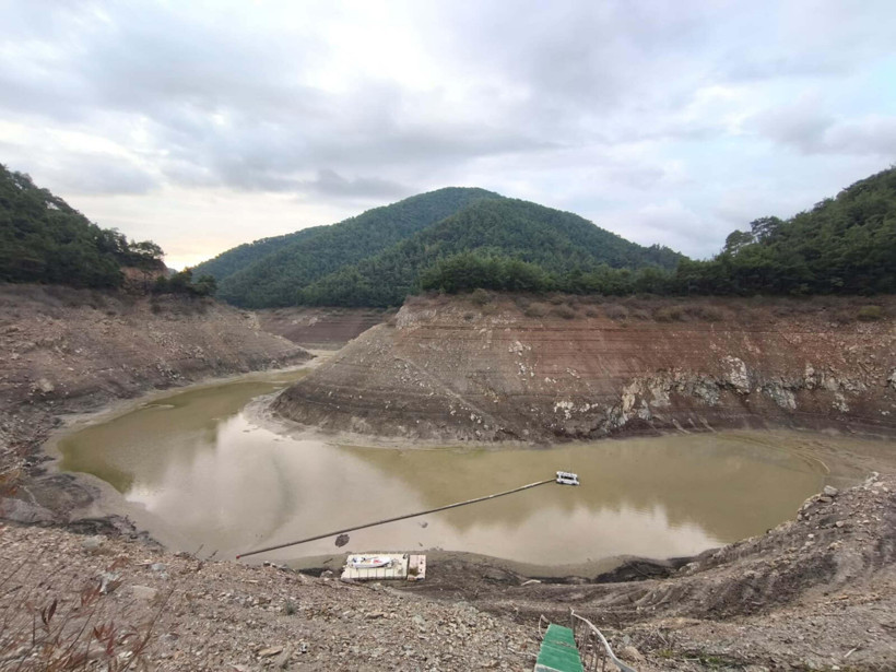 Gördes Barajı’ndan İzmir’e acil su takviyesi - Resim : 1