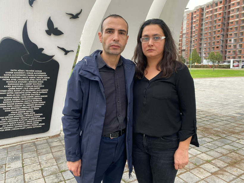 Felaketin 5. yılı: İzmir depreminde hayatını kaybedenler anıldı - Resim : 3