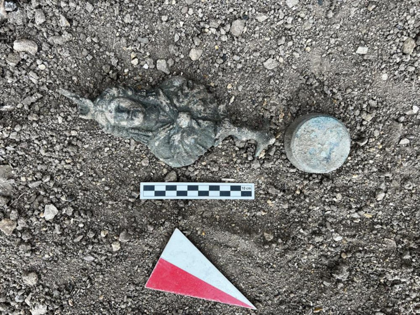 Gümüşhane'de 150 yıl sonra tarihi keşif: Mısır Tanrıçası büstü bulundu - Resim : 2