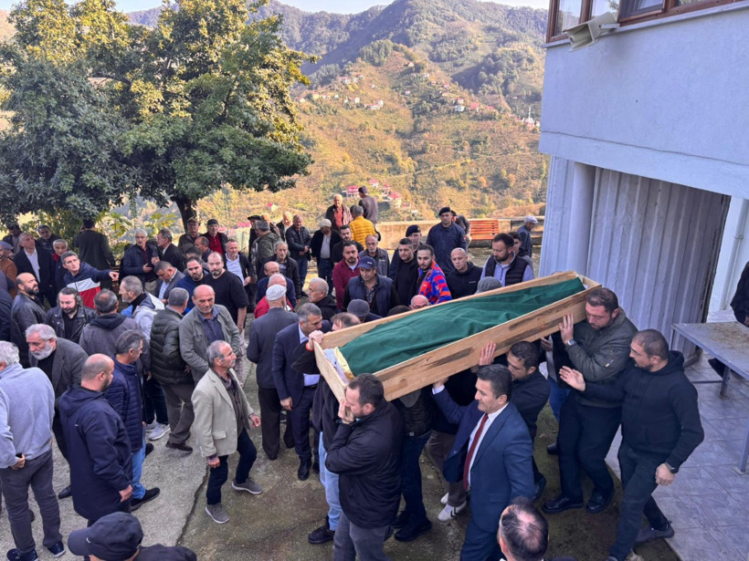 Emekli öğretmene veda: Kaza sonrası dövülerek katledildi - Resim : 1