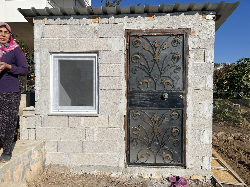 Engelli kardeşini kulübeye mahkum etti: 'Benim vicdanım rahat' - Resim: 3