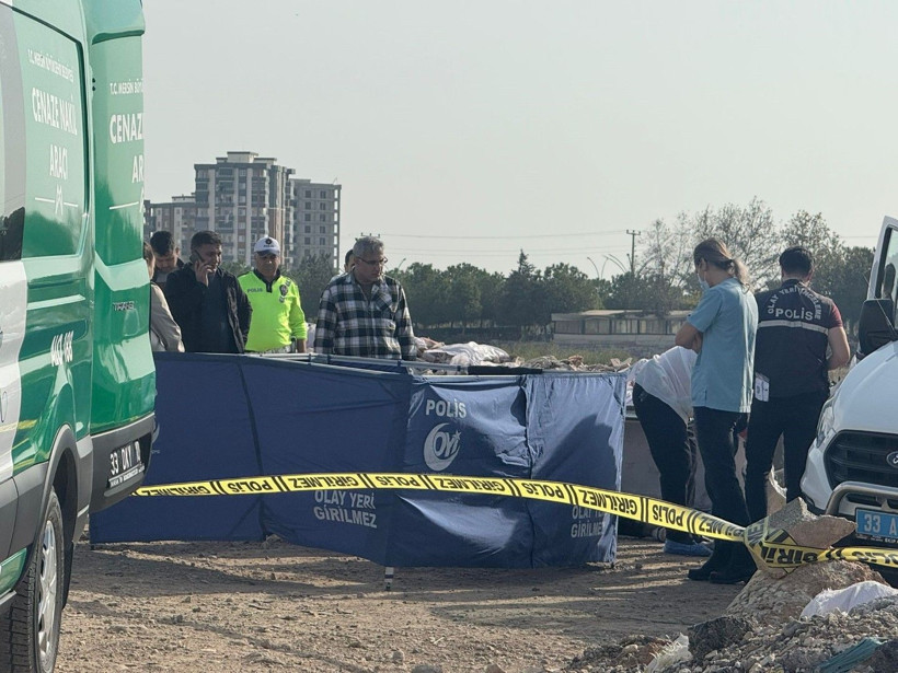 Çekyatın içinden ceset çıktı: Tuzlayıp halıya sarmışlar - Resim: 3