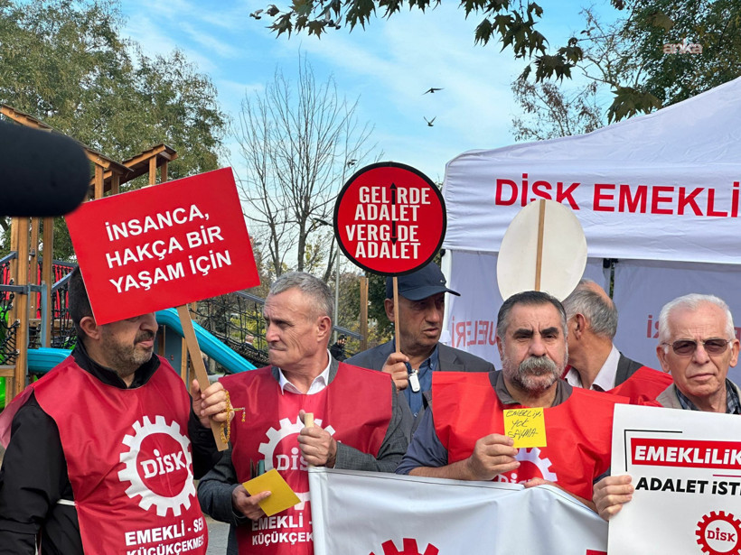 Emekliler 'Geçinemiyoruz' diyerek çadır kurdu: '80 yaşındayım, iş bulsam çalışırım' - Resim : 5
