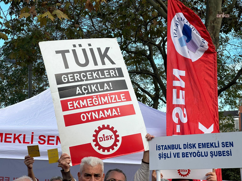 Emekliler 'Geçinemiyoruz' diyerek çadır kurdu: '80 yaşındayım, iş bulsam çalışırım' - Resim : 3