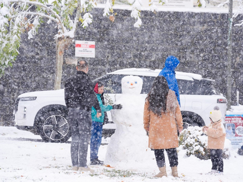 Kar yağdı, bin yıllık tarih beyaza büründü - Resim: 16