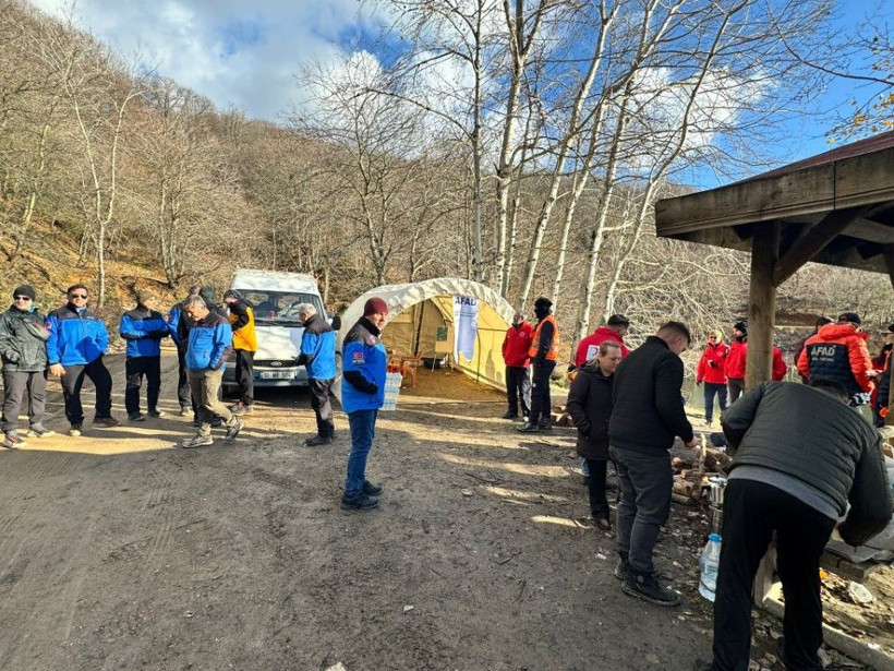 Elif Kumal’dan günlerdir haber alınamıyor: Yüzlerce kişi alarma geçti - Resim: 19