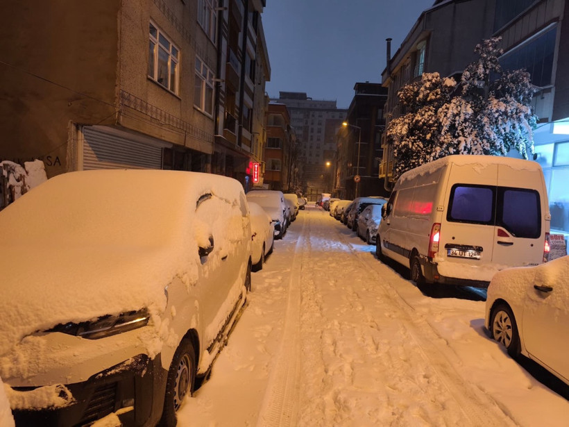 AKOM’dan peş peşe uyarı! İstanbul'da kar alamı: Ekipler teyakkuzda - Resim : 3