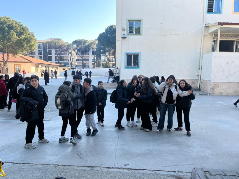 Denizli'de şiddetli deprem - Resim : 1