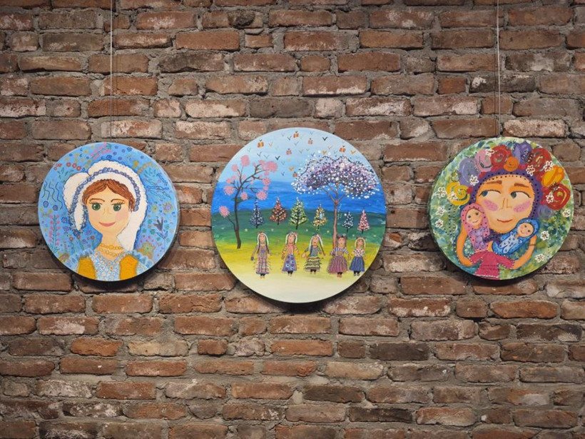 9 yaşında ilk kişisel sergisini açtı - Resim : 1