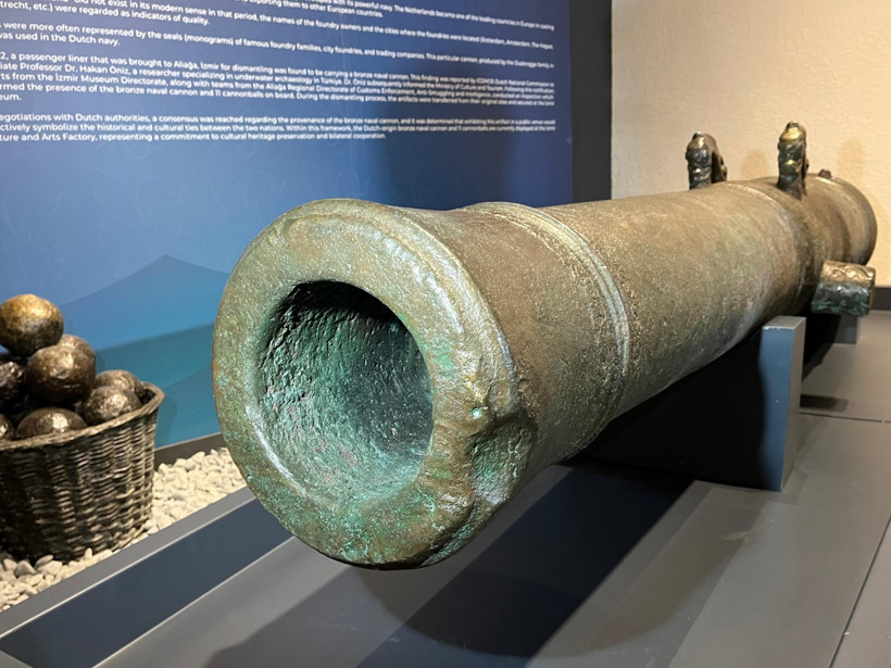Söküme gelen gemiden 17. yüzyıla ait bronz top çıktı - Resim : 1
