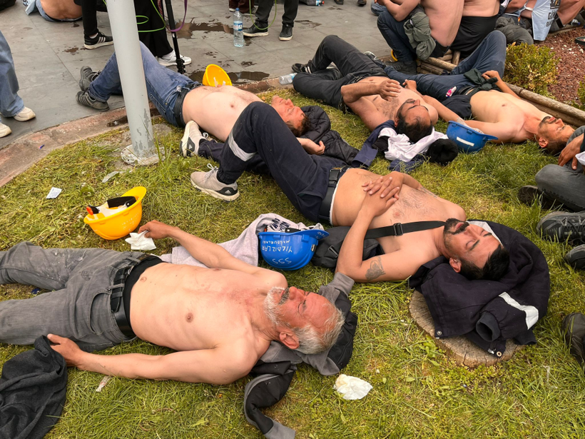 Açlık grevindeki madencilere polis müdahalesi - Resim: 6