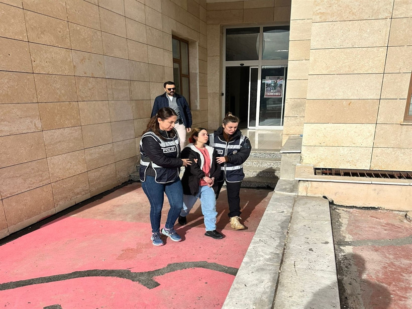 Gülhan'ı altınları için öldüren komşuya ağırlaştırılmış müebbet, eşine beraat - Resim : 5