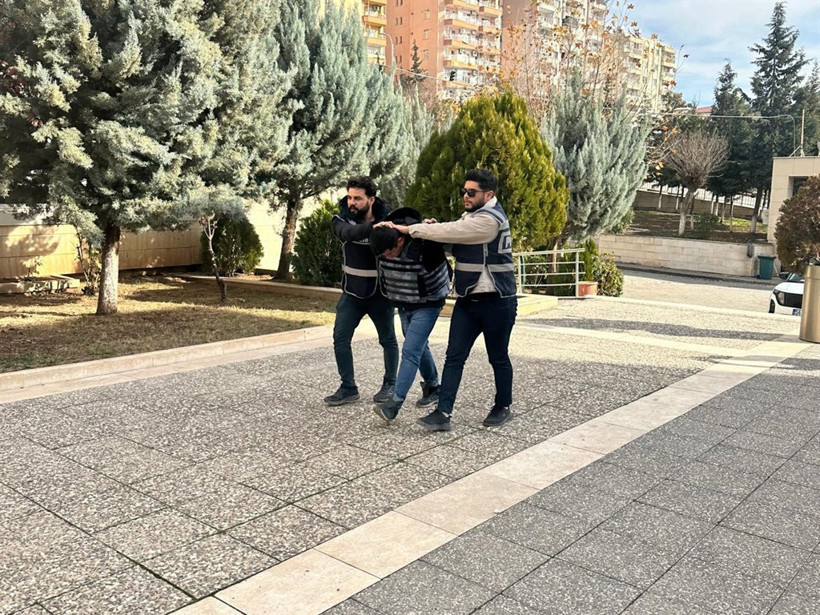 Gülhan'ı altınları için öldüren komşuya ağırlaştırılmış müebbet, eşine beraat - Resim : 6