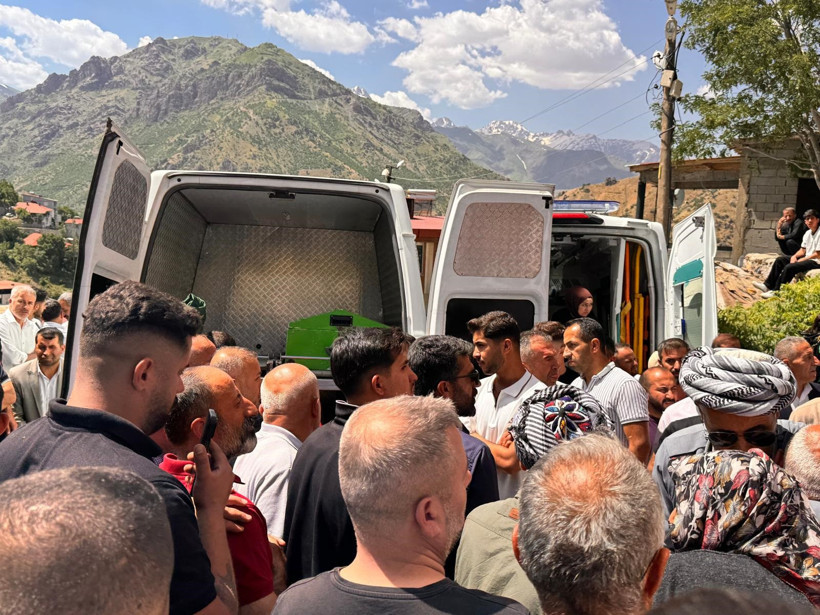 Damat katliamı: Evi basıp 4 kişiyi &ouml;ld&uuml;rd&uuml; - Resim : 3