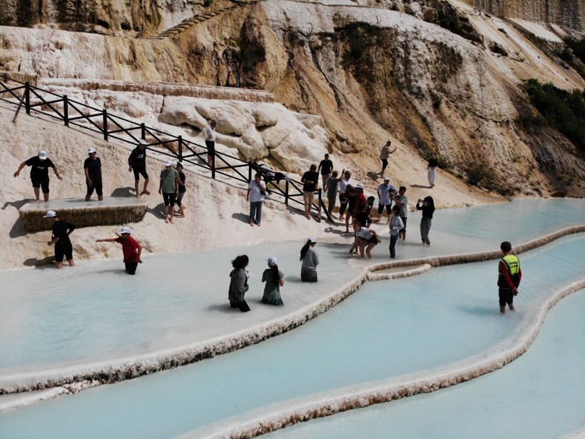 Görenler Pamukkale sanıyor ama burası Karadeniz’in saklı cenneti - Resim : 2