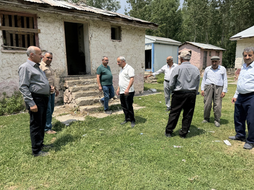 42 yıl sonra mesleğe başladığı yere gitti, bu halde buldu - Resim : 1