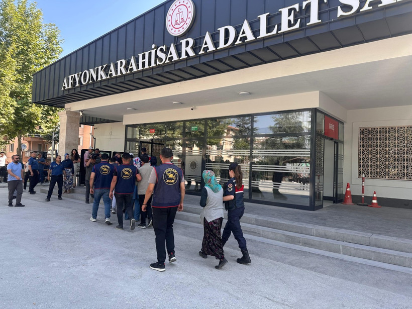 Yunus Emre'nin ölümünde cinayet iddiası: Anne dahil 5 kişi gözaltında - Resim : 1