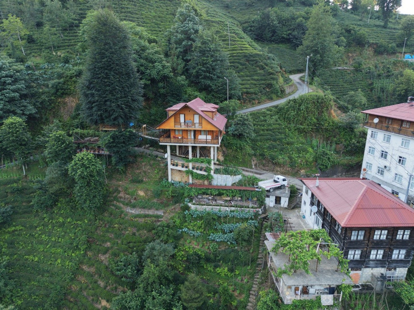 Karadeniz işi: Villanın altından yol geçiyor - Resim: 1