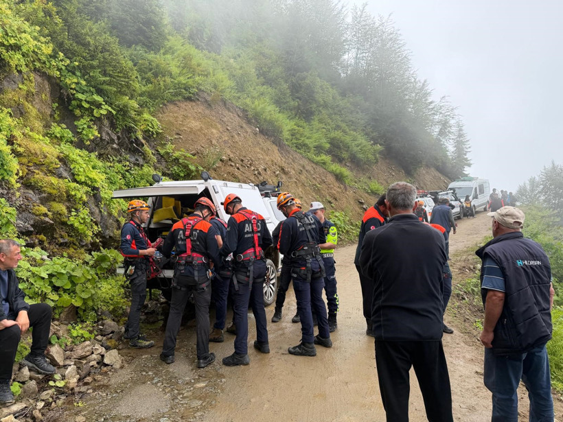 Kayıp olarak aranıyordu: 600 metrelik uçurumda cansız bedeni bulundu - Resim : 1