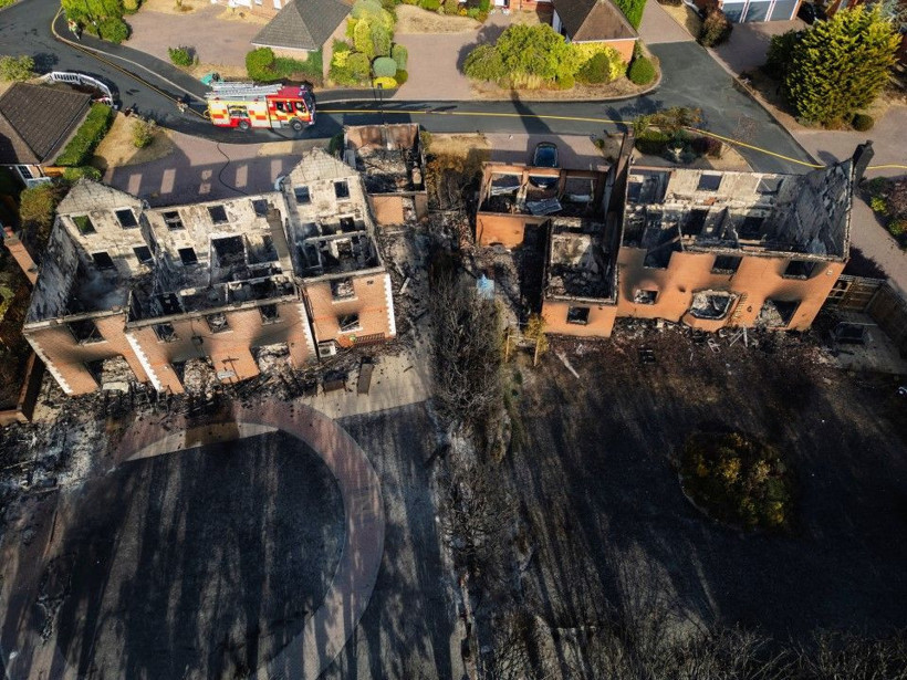 İngiltere'de yangın alarmı: 'Ülke barut fıçısı gibi' - Resim: 26
