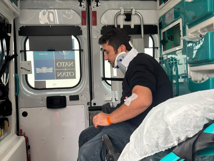 Oyuncu Uğur Akay ve eşi trafik kazası geçirdi - Resim: 4