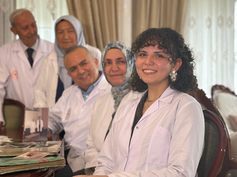 Bu evde herkes aynı mesleği yapıyor. 4 kuşaktır devam ediyorlar - Resim : 3