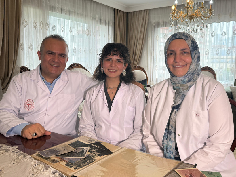Bu evde herkes aynı mesleği yapıyor. 4 kuşaktır devam ediyorlar - Resim : 6