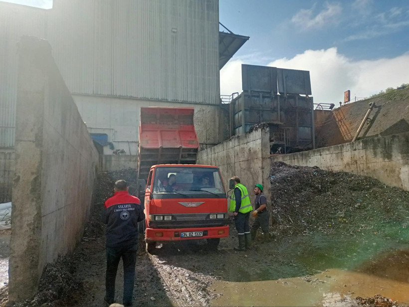 Bakanlık ifşa etti. Ünlü bir sucuk markasının daha içinde bulundu. Dana sucuğu diye yedirdiler - Resim : 2