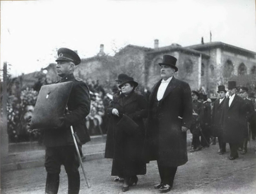 Gözyaşlarıyla tarihe geçen anlar: Atatürk’ün cenaze yolculuğu - Resim: 44