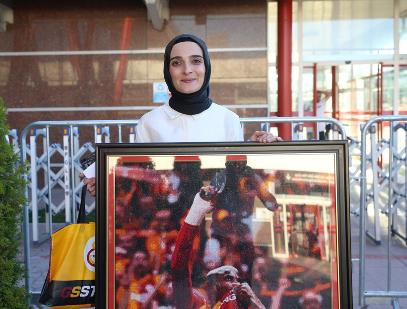Osimhen'e Erzurum'da sürpriz - Resim : 1