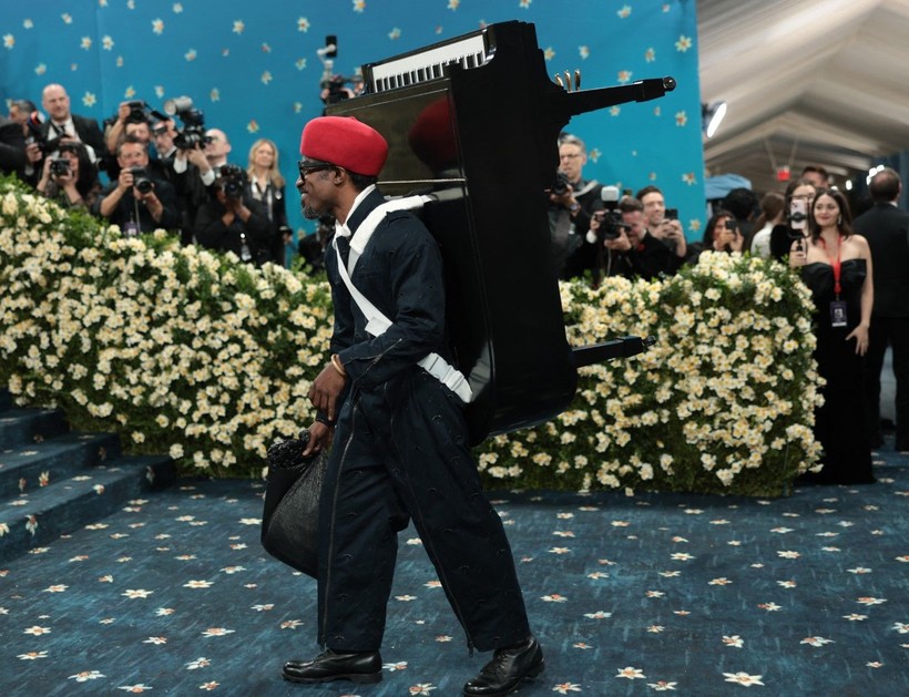 Modanın en çılgın şovu: Met Gala'ya ünlü yağdı - Resim: 10