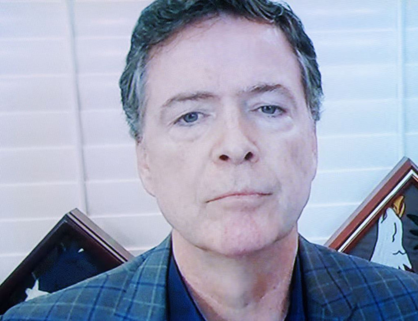 ABD'de bir tuhaf 'şifre' tartışması: Eski FBI Başkanı, Trump'a suikast mı planladı? - Resim : 1