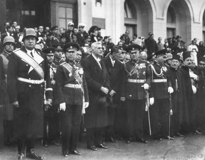 Gözyaşlarıyla tarihe geçen anlar: Atatürk’ün cenaze yolculuğu - Resim: 31