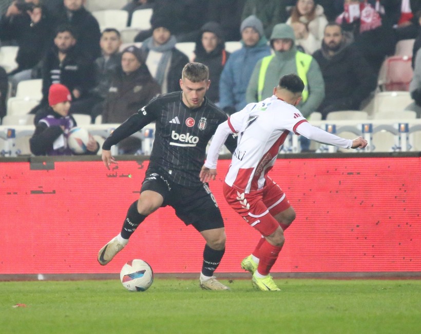 Beşiktaş, buz gibi Sivas deplasmanından galibiyetle ayrıldı - Resim : 2