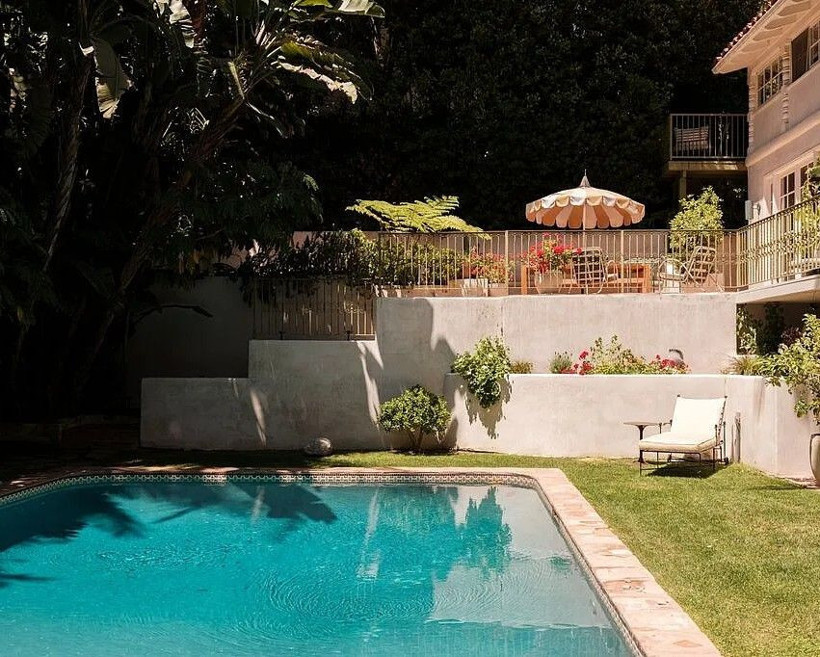 Ünlü oyuncu, kocasının intihar ettiği evi satışa çıkardı - Resim: 14