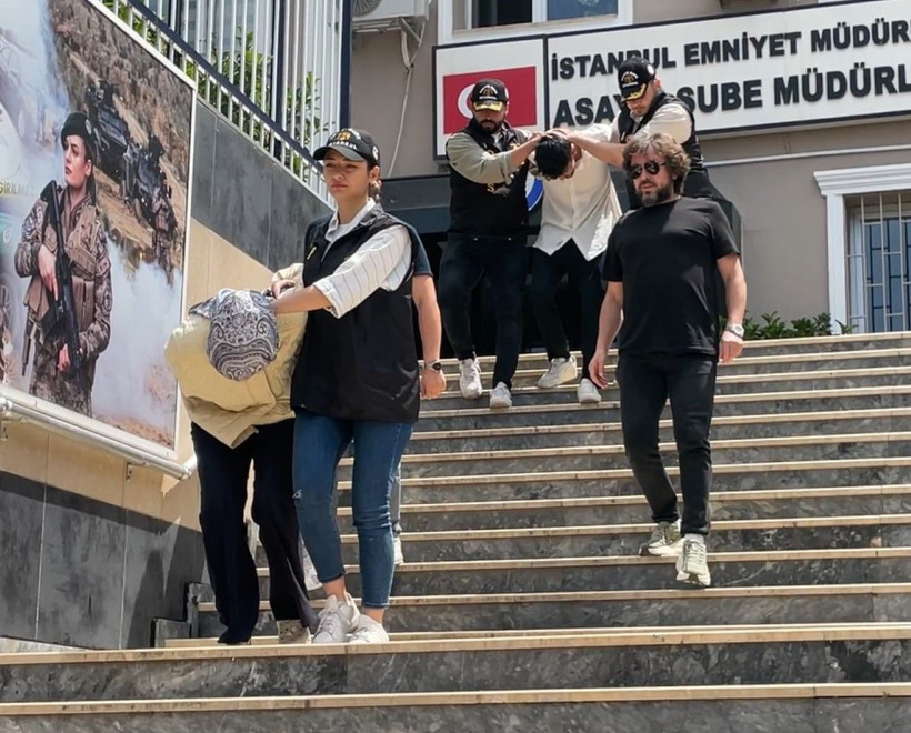 Bebeğini mezarlığa atmıştı, kameraya takıldı - Resim : 1