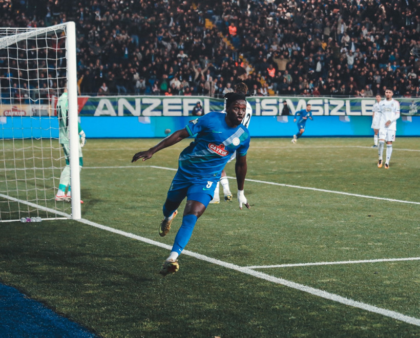 Beşiktaş Rize'de geç uyandı: Sezona 1 puanla veda: 2-2 - Resim : 1