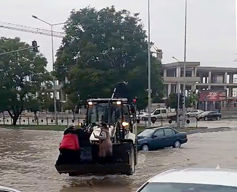 Adana'da sel felaketi - Resim: 2