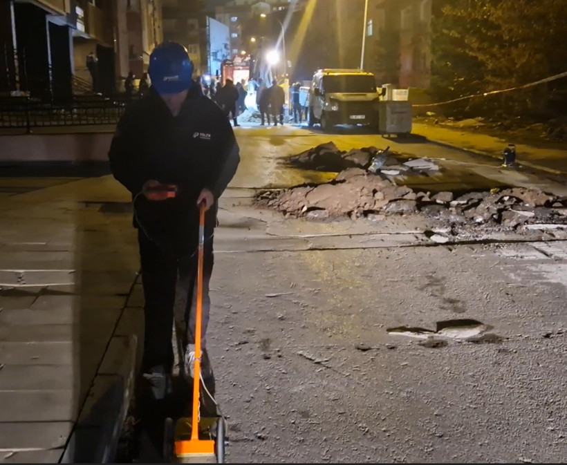 Erzurum'daki gaz sızıntısı ihbarı ekipleri alarma geçirdi - Resim : 4