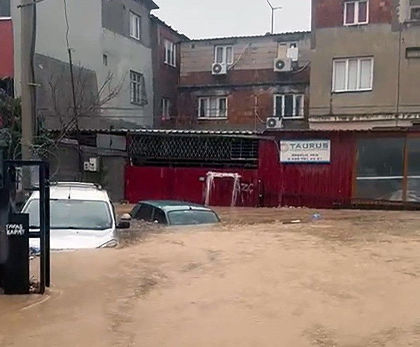 Adana'da sel felaketi - Resim: 4