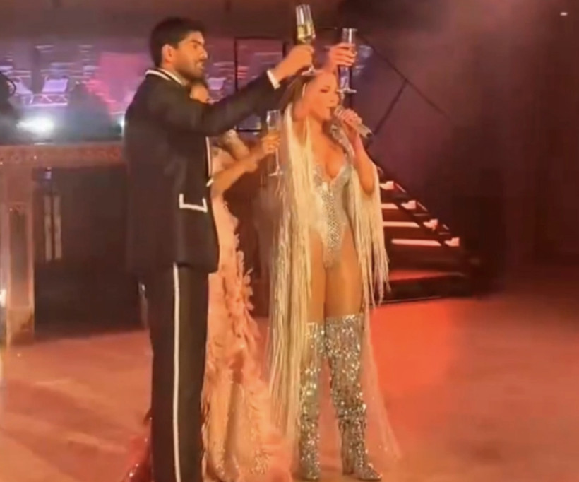 Jennifer Lopez ünlü iş insanının düğününe çıktı, 2 milyon dolar aldı - Resim : 1