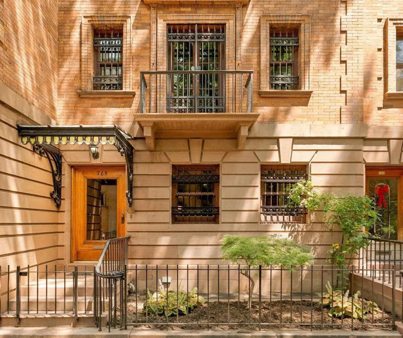 Nobel ödüllü efsanenin eviydi... Satılamayınca fiyat düştü - Resim: 1