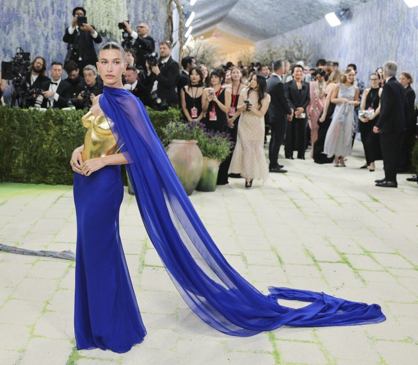 Met Gala 2026'da şıklık yarışı: Tarzlarını görenler inanamadı - Resim: 32