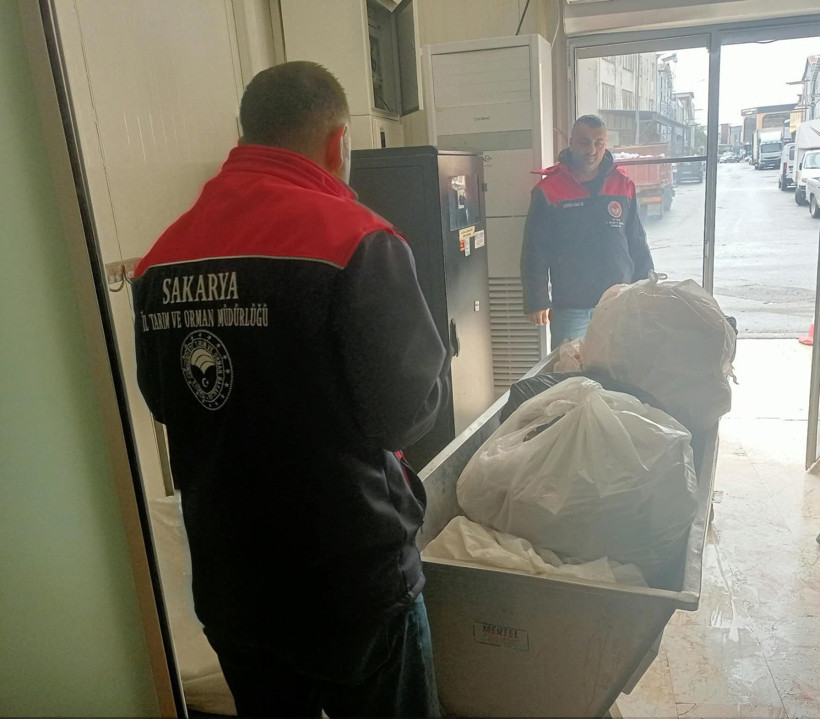 Bakanlık ifşa etti. Ünlü bir sucuk markasının daha içinde bulundu. Dana sucuğu diye yedirdiler - Resim : 5