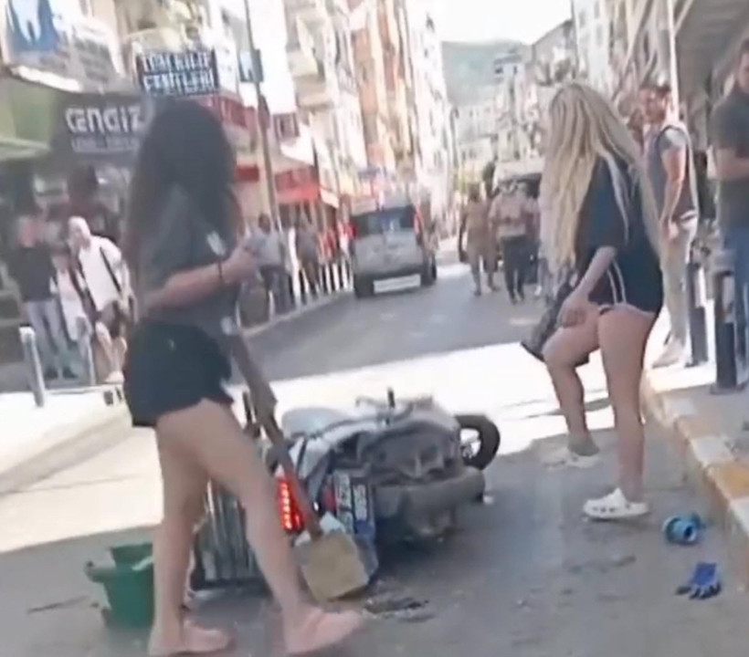 İkisi de 17 yaşında, belediye çalışanına sopayla saldırdılar - Resim : 1