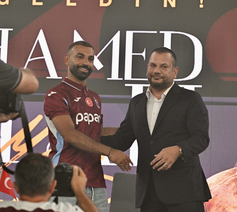 Salah'a unutulmaz tören: "Kupalar kazandırmak için buradayım" - Resim: 58