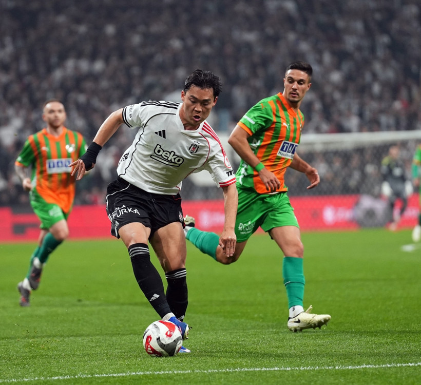 Beşiktaş, Alanyaspor'u 3 golle geçti, kupada yarı finale yükseldi - Resim : 2