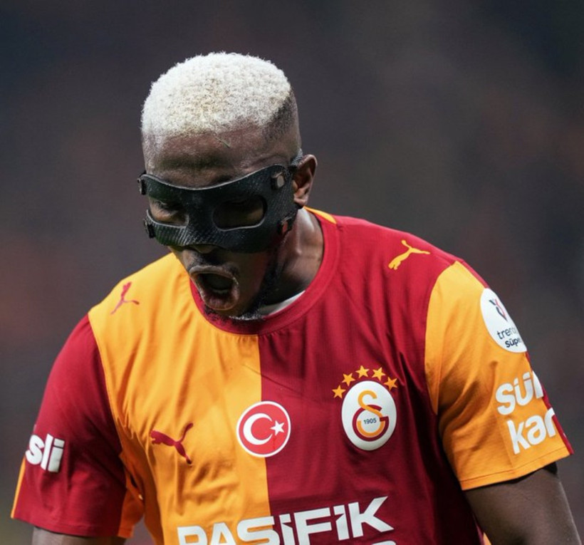 Derbiyi kazanan Galatasaray'dan Fenerbahçe'ye üst üste gönderme - Resim : 2