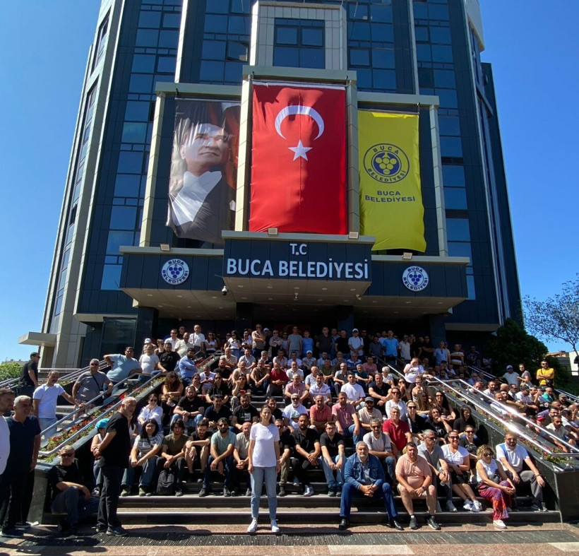 Buca Belediyesi'nde grev 6. gününde: Bazı işçiler kovuldu - Resim : 4