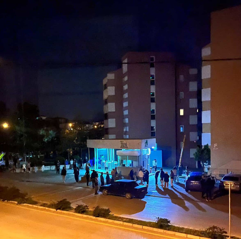 Bu kez Bolu sallandı, herkes kendini dışarı attı - Resim : 1